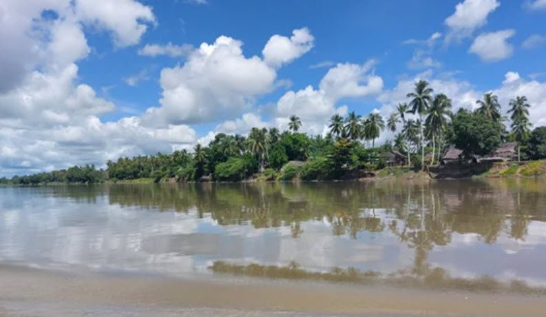 Sepik River, East & West Sepik Provinces, Papua New Guinea